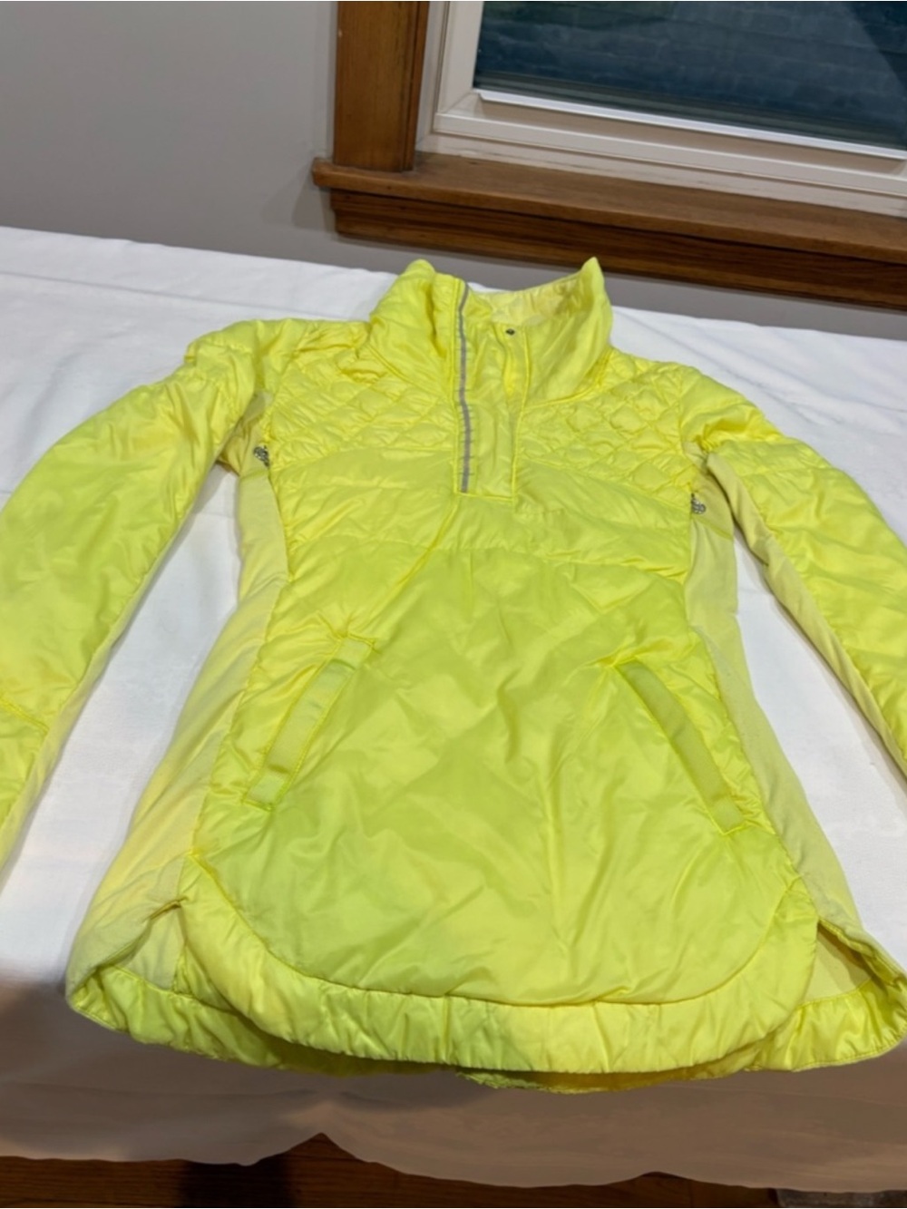lululemon athletica Neon Yellow Puffer Pullover Jacket